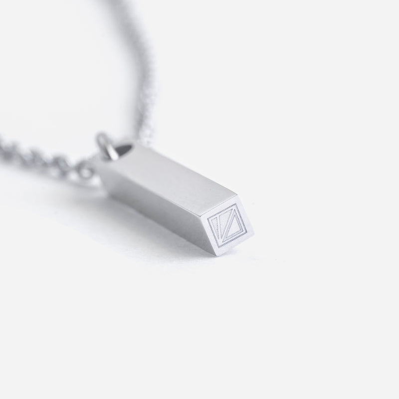 P122 stainless - drop bar necklace - silver