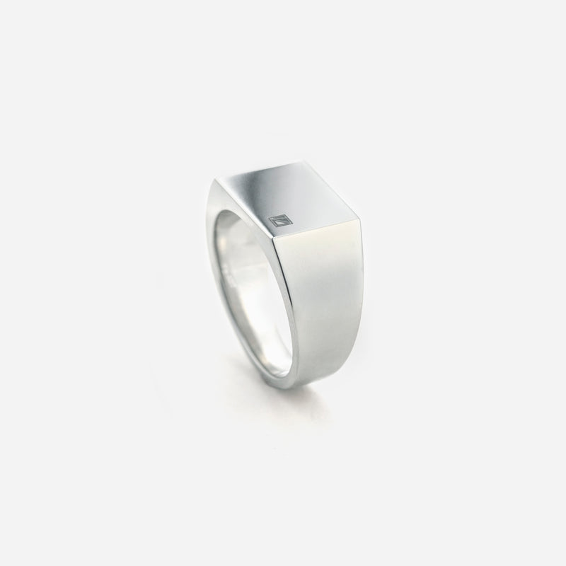 R100 stainless - signet ring - silver